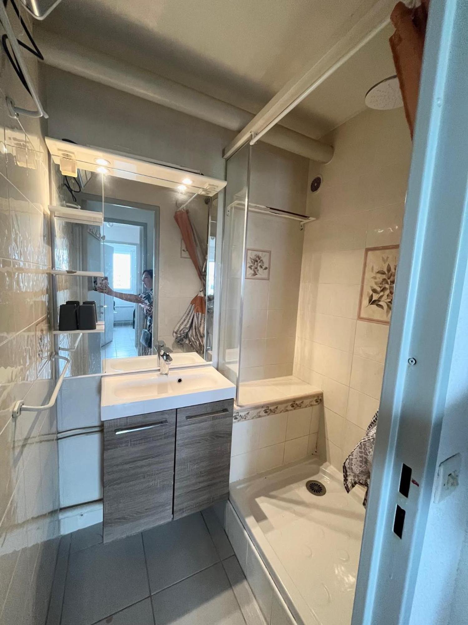 לה-גרו-דו-רואה Appartement Devant La Mer + Parking מראה חיצוני תמונה